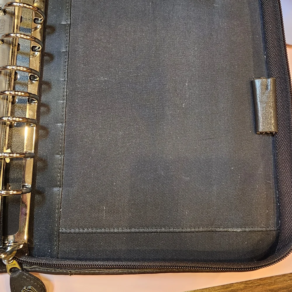 Daytimer Planner Brown Genuine Leather Like New
